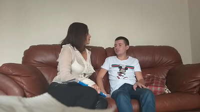 תלמיד ביישן דפוק מורה שאינו יודע שובע (מילף אלינה טומנובה)